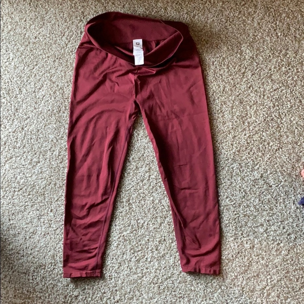Fabletics cropped leggings